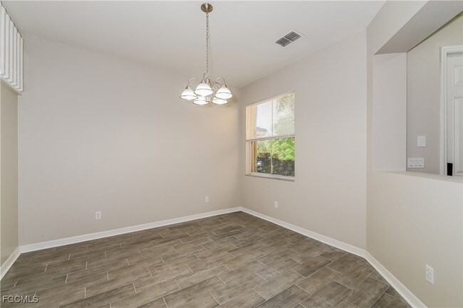 Foto del edificio - 10120 N Golden Elm Dr