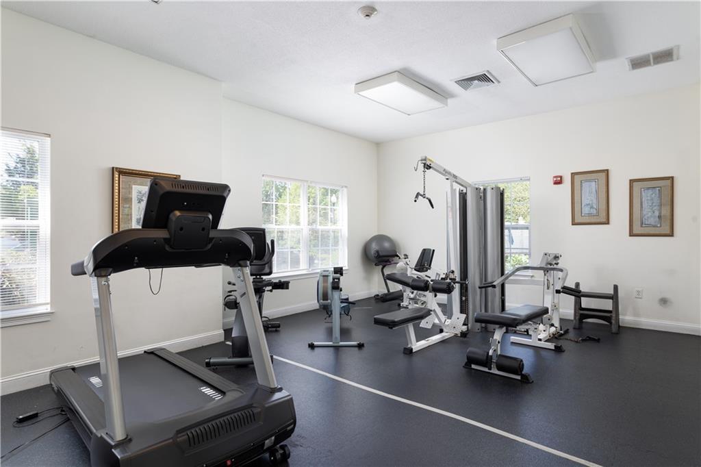 Foto principal - 78 Mill St