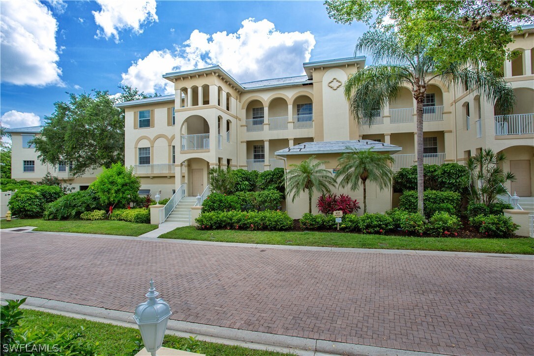 Foto principal - 825 Bentwater Cir