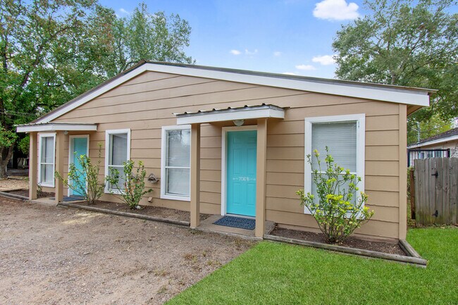 Foto del edificio - 705 Turner St