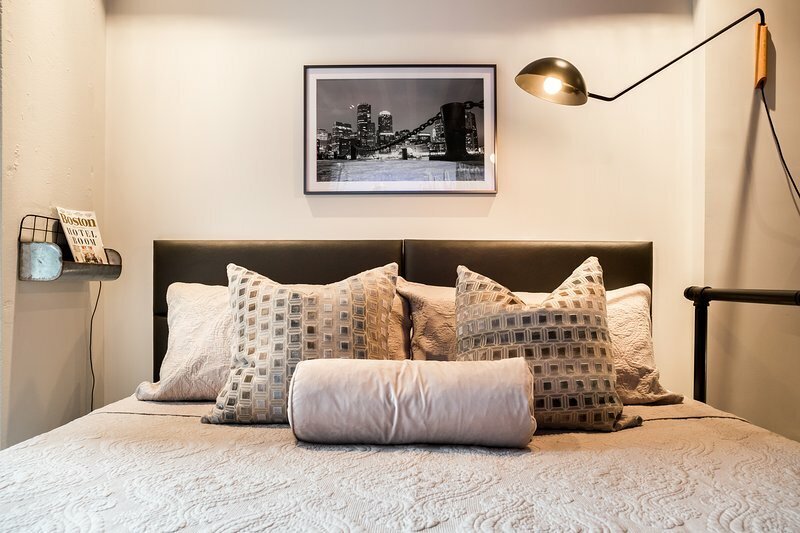 Photo - 99 Broad St (Boston, MA)