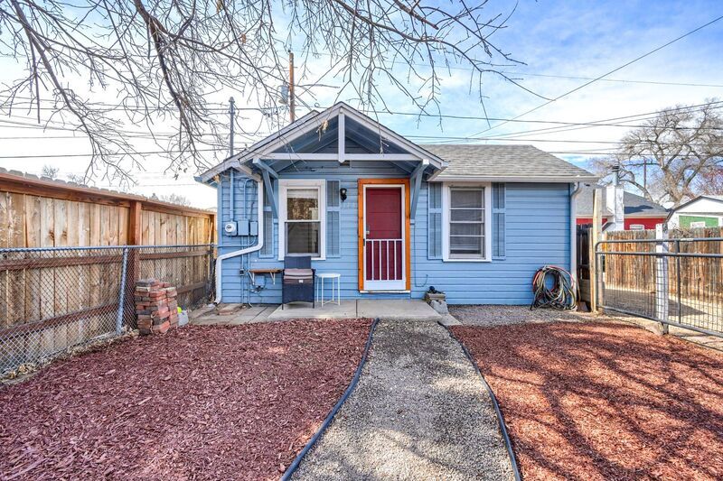 Primary Photo - 3989 Zenobia St