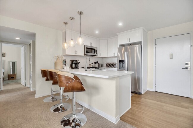 Foto del edificio - 5535 Canoga Ave