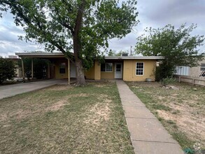 1405 W Yucca Ave