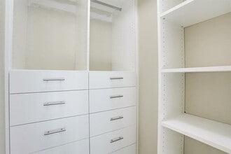 Building Photo - 23247 Diamond Knoll Ct