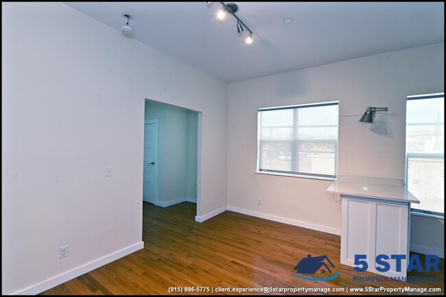 Building Photo - 1 bedroom in El Paso TX 79902
