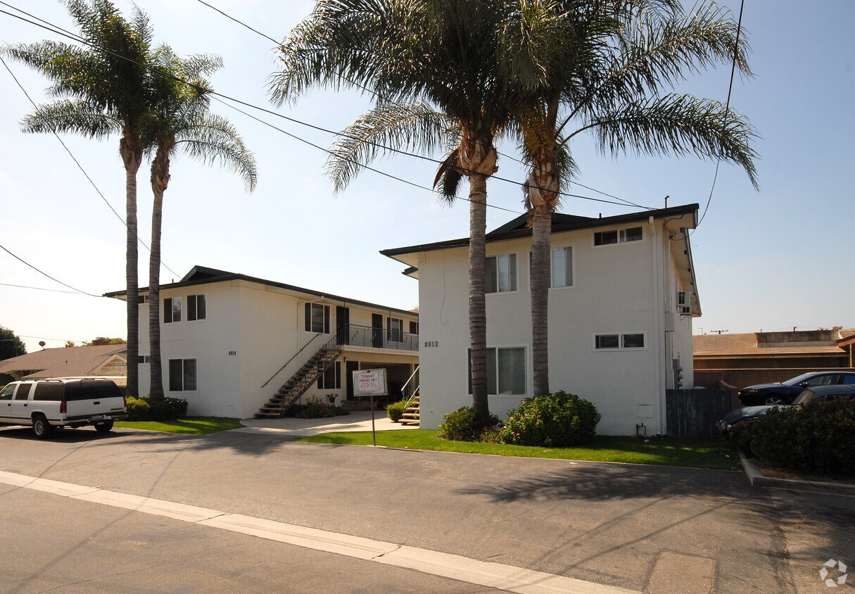 Building Photo - 8012 Duesler Ln