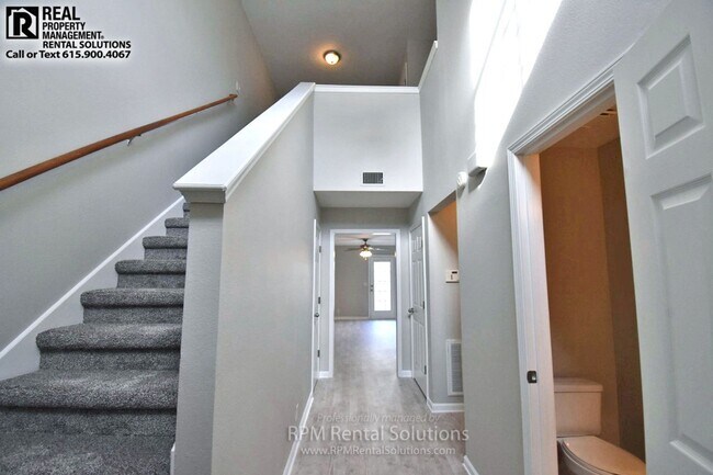 Foto del edificio - 2BR/2.5BA fantastic Mboro townhome! With a...