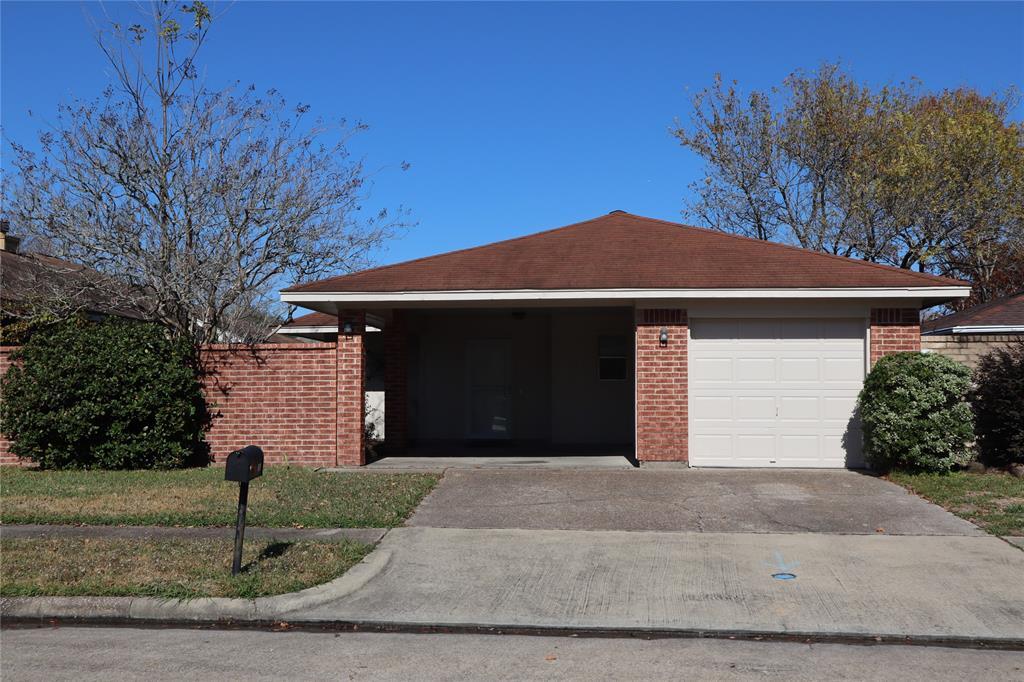 2808 Heatherwood Dr, Baytown, TX 77521 House Rental in Baytown, TX