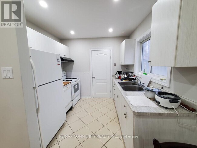 Photo du bâtiment - 11 Northfield Rd