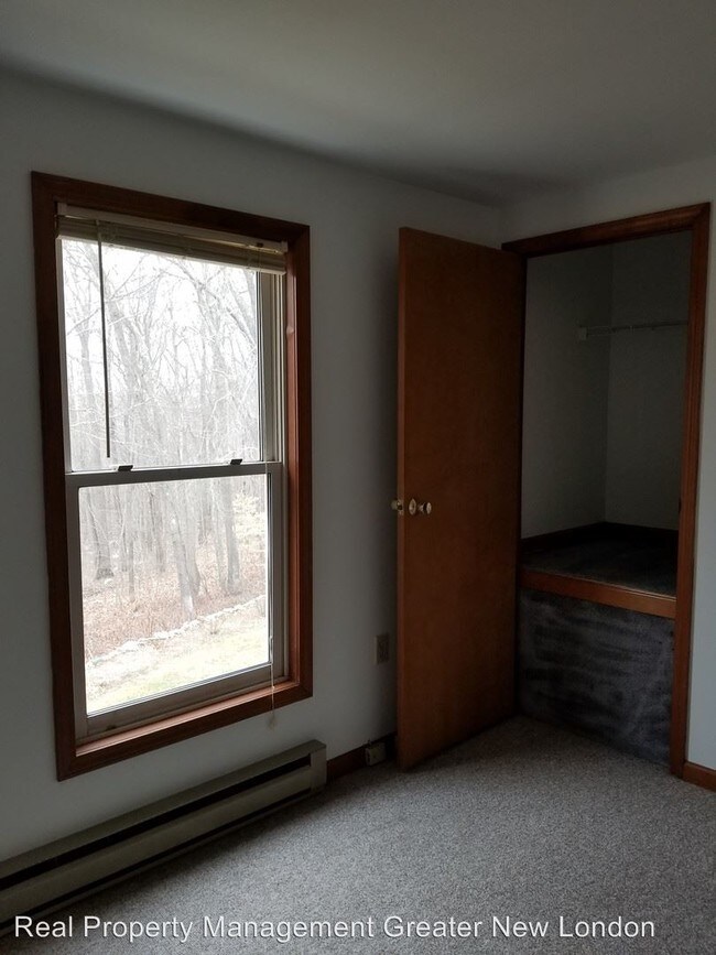 Foto del edificio - 2 br, 1.5 bath House - 215 NL Tpke