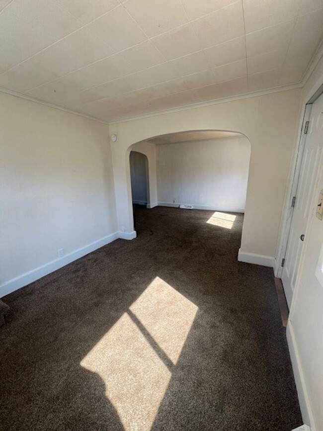 Building Photo - Single Family Home For Rent in Olean NY!