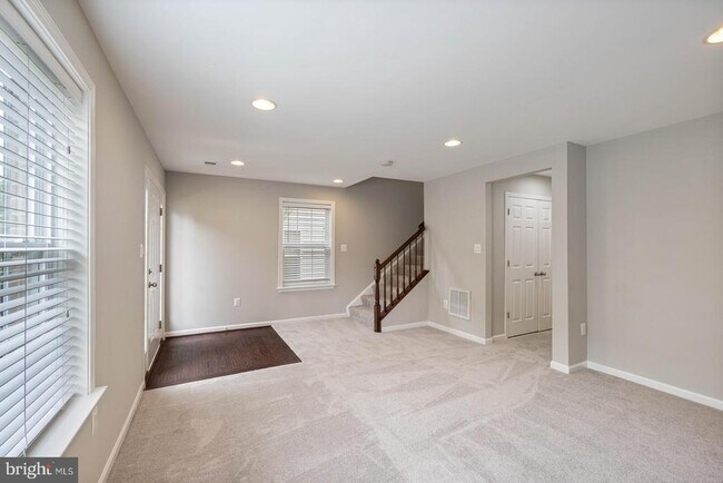 Foto del edificio - 9947 Fendall St