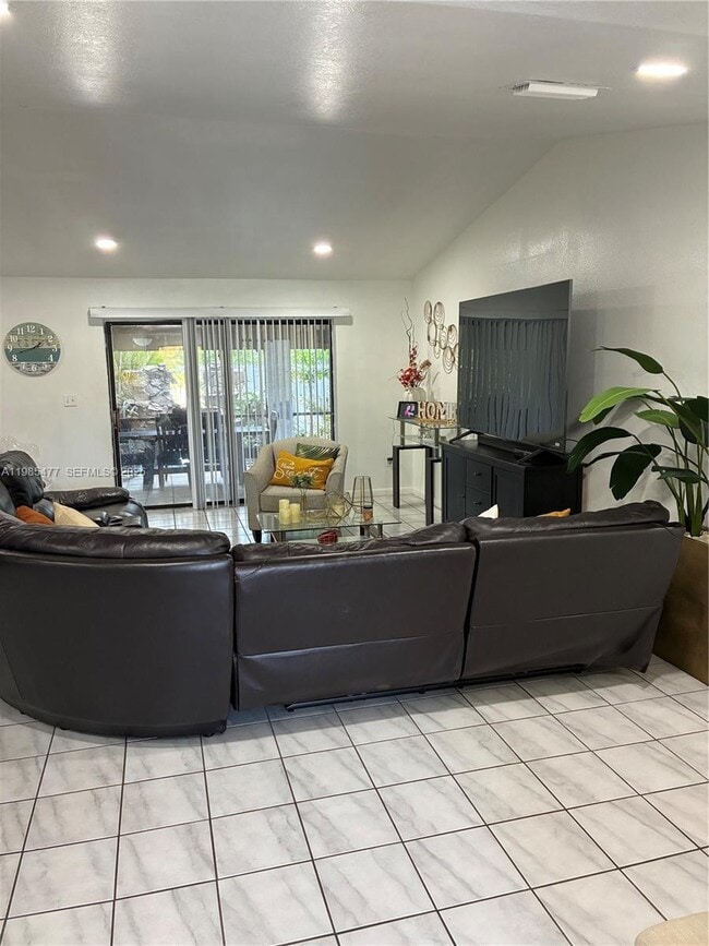 Foto del edificio - 1660 N Audubon Dr