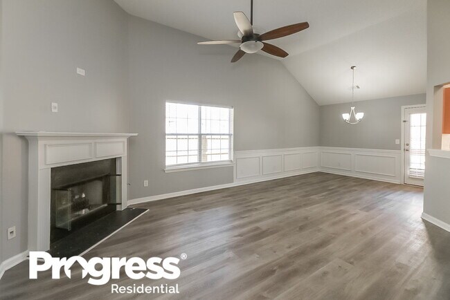 Building Photo - 132 Kentwood Springs Dr