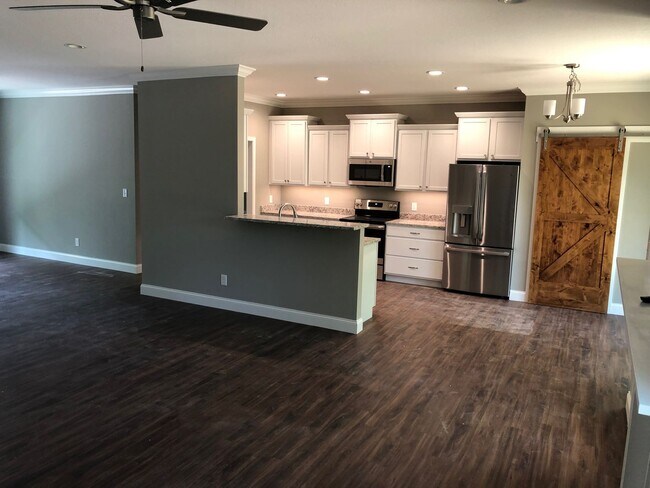 Foto del edificio - New Construction Basement Rancher 5BR/3BA