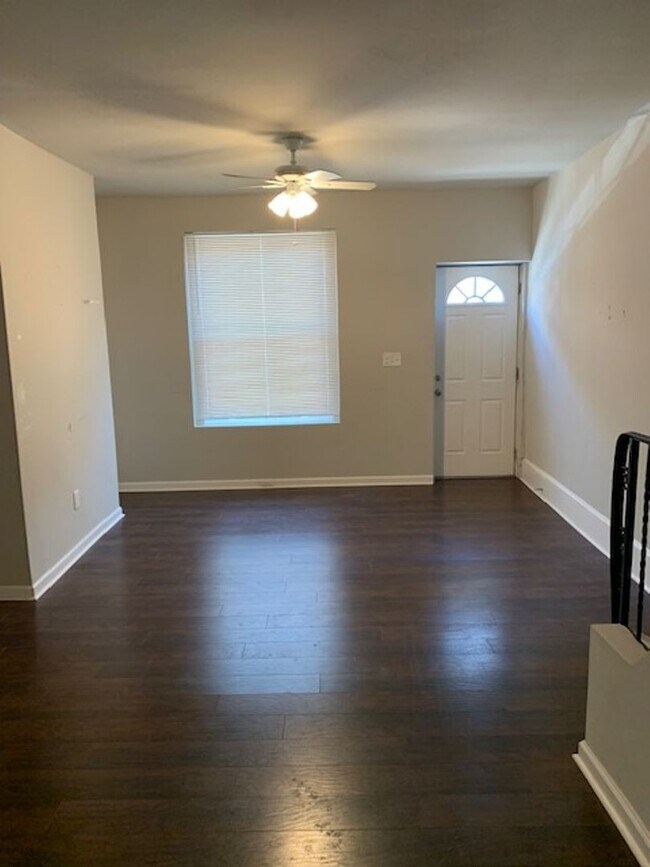 Building Photo - Philadelphia Rental