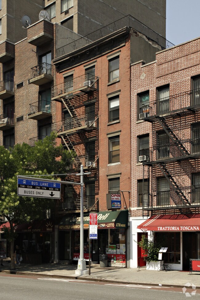 Primary Photo - 515 Second Ave