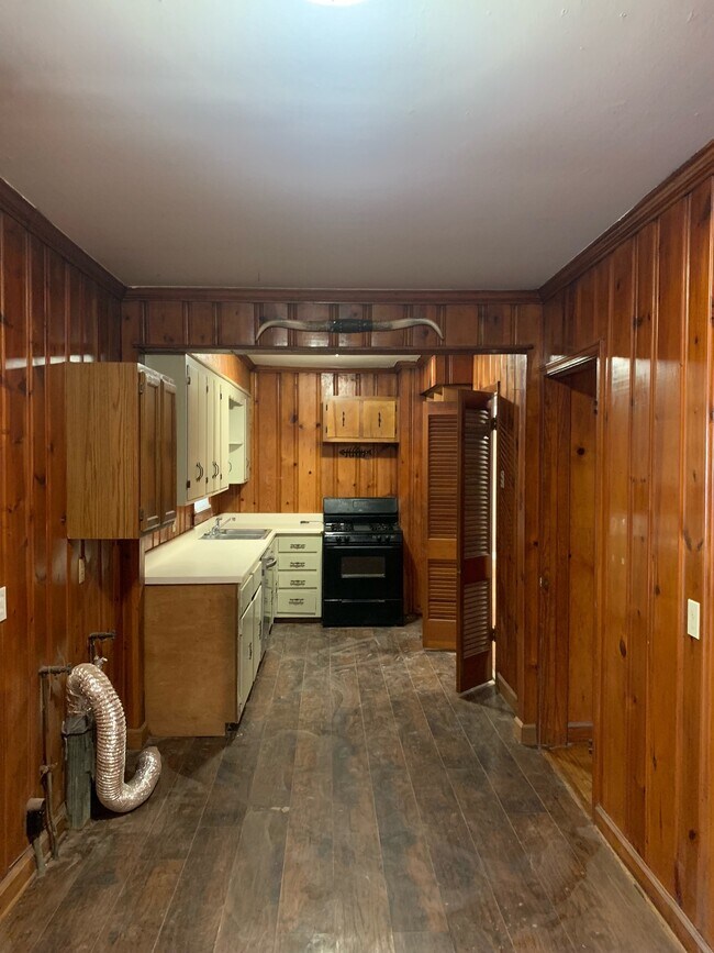 Building Photo - 867 Chatwood St