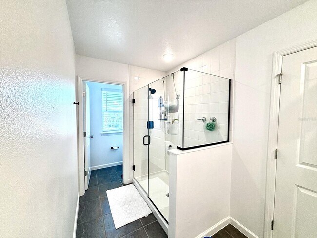 Building Photo - 921 Spring Palms Lp