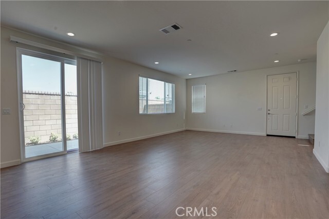 Building Photo - 139 Seapine Ct