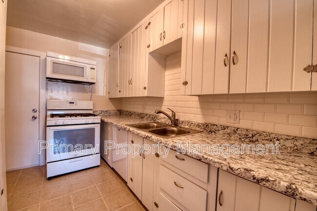 Foto del edificio - 620 NW 27th St