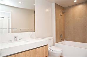 Foto del edificio - Northeast 6th Street, Miami, FL 33132 - 1 BR 1 BA condo