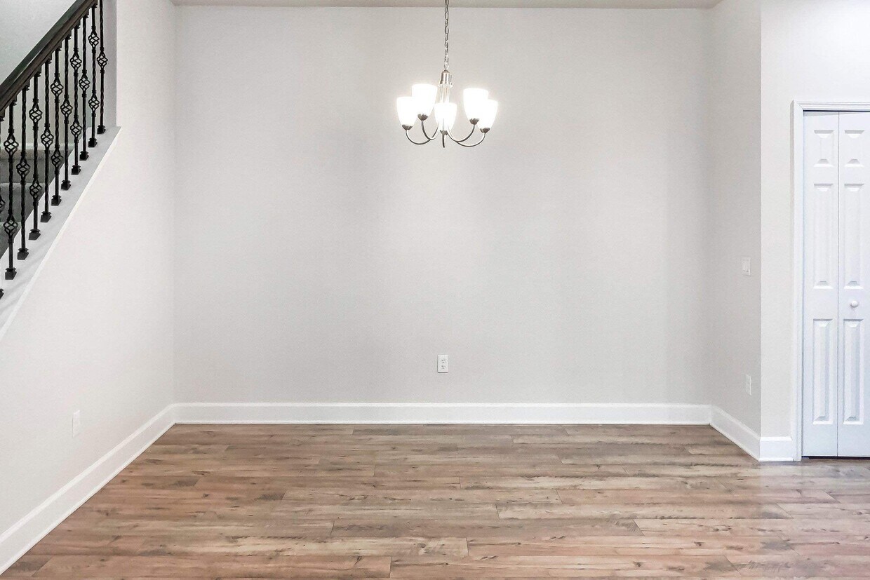 5806 Village Center Dr, Lithia, FL 33547 House Rental in Lithia, FL