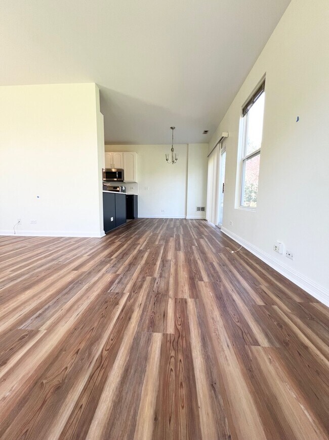 Foto del edificio - 601 Blackstone Ct