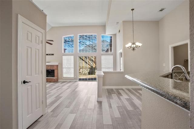 Foto del edificio - 5004 Quail Ridge Dr