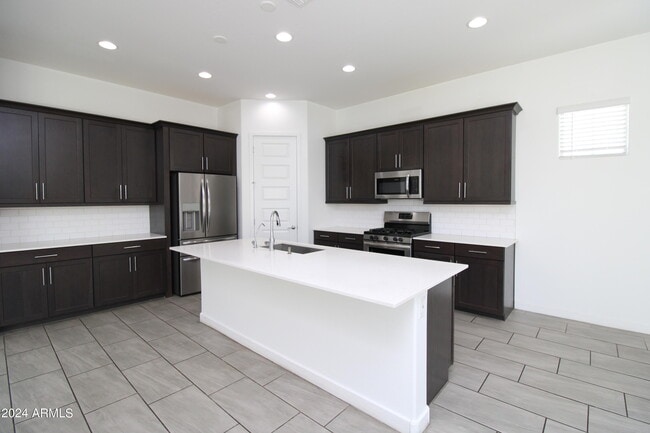 Building Photo - 259 E Sagittarius Pl