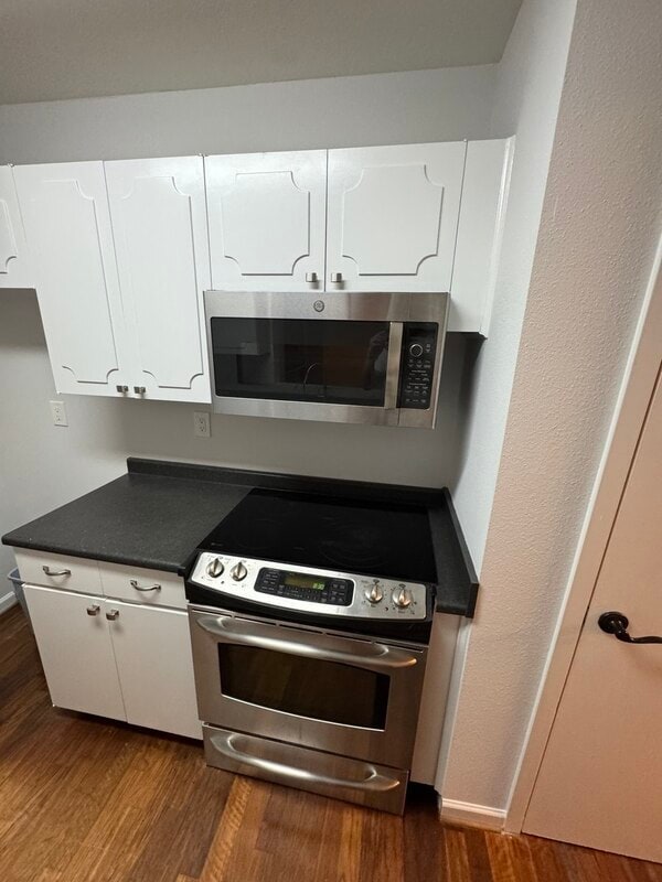 Photo - 505 Westcott St Apartment