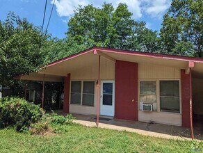 Building Photo - 2106 Griffith Dr NW