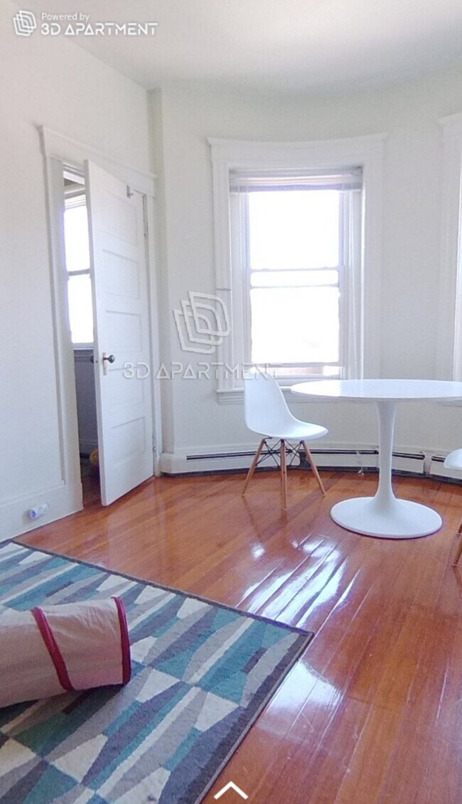 Building Photo - 187 Winthrop Rd