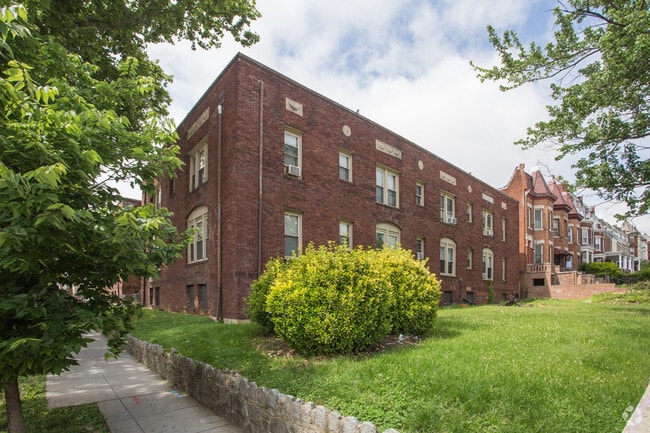 Building Photo - The Arden