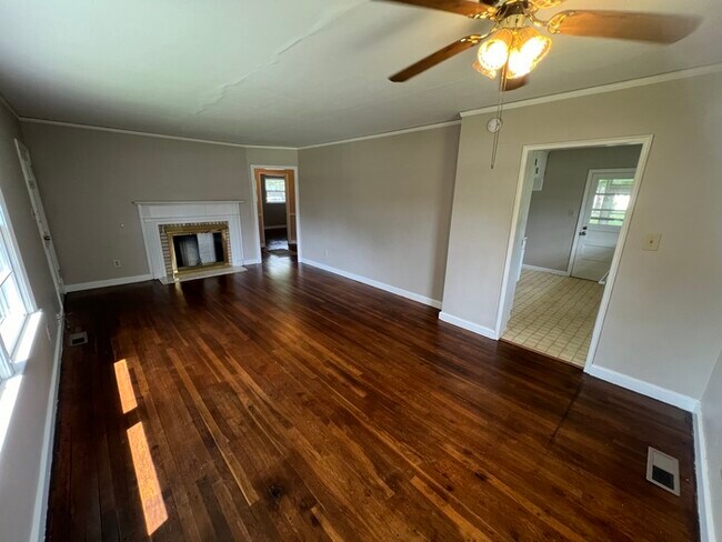 Building Photo - 309 Ammons Rd
