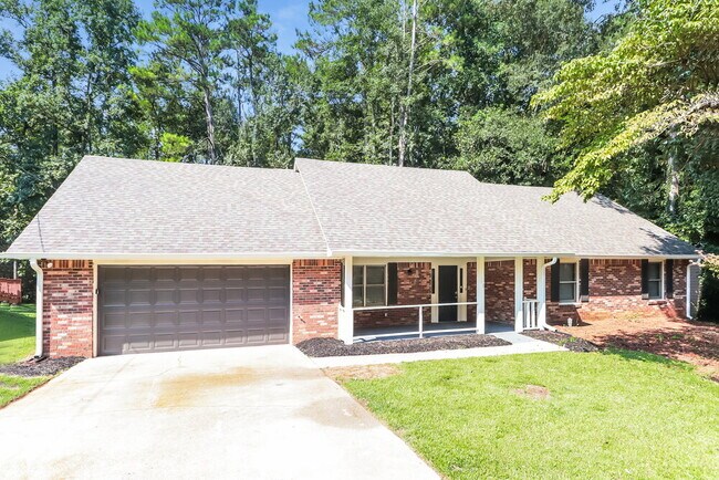 Foto del edificio - 1428 Hillside Pl SE