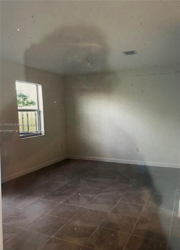 Foto del edificio - 2609 SE 10th St