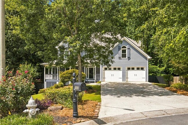 Foto del edificio - 2069 Ursuline Way NW