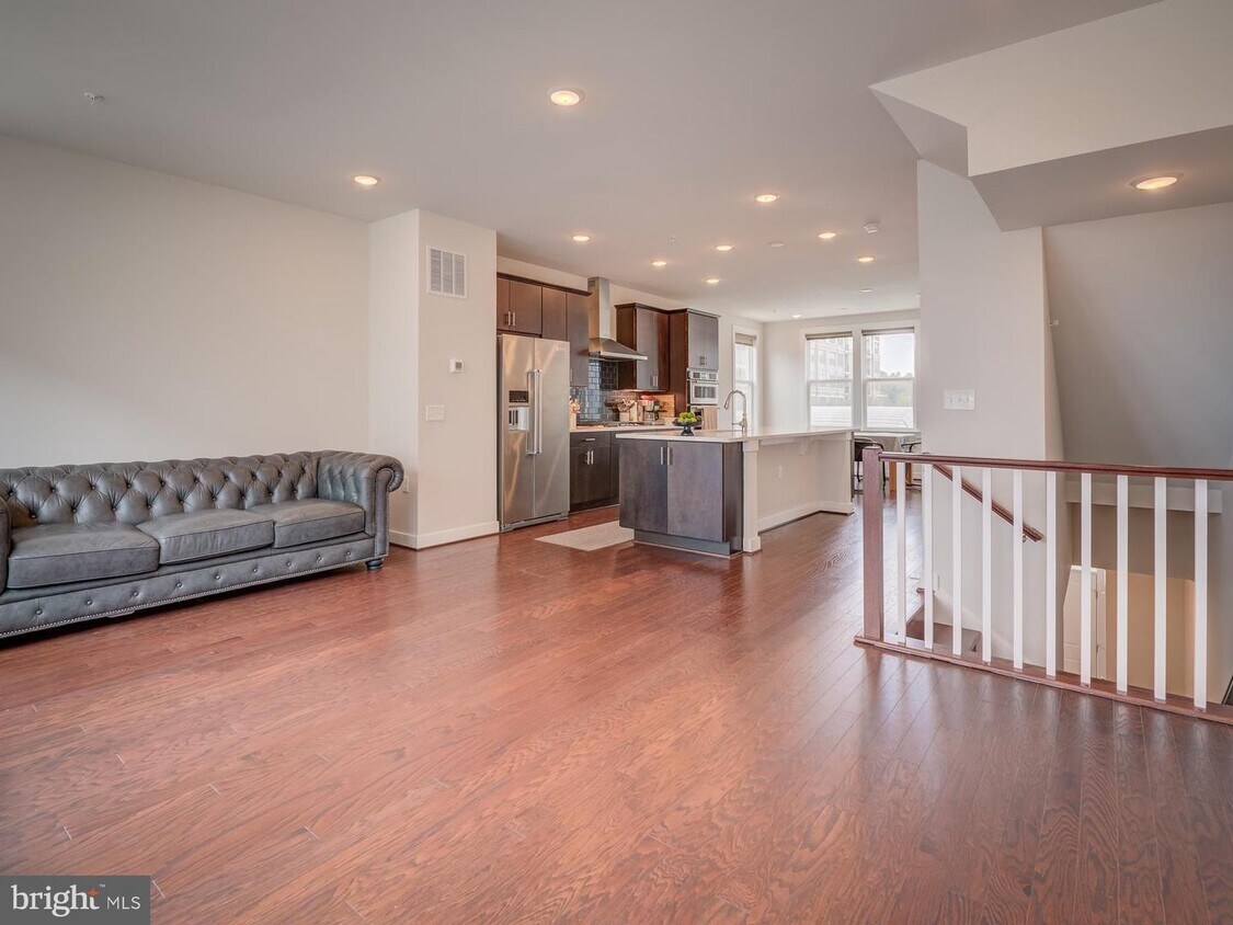 13348 Sherwood Park Ln Herndon Va 20171 Townhouse For Rent In Herndon Va Apartments Com 13348 Sherwood Park Ln Herndon Va 20171 Townhouse For Rent In Herndon Va Apartments Com