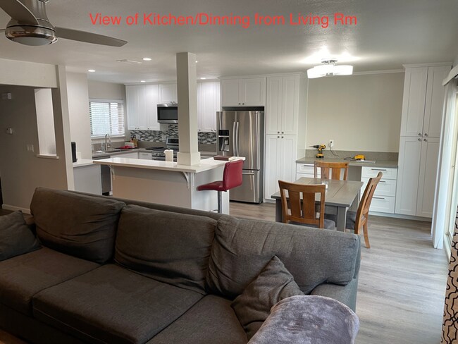 Building Photo - 415 Harbor Lights Ln