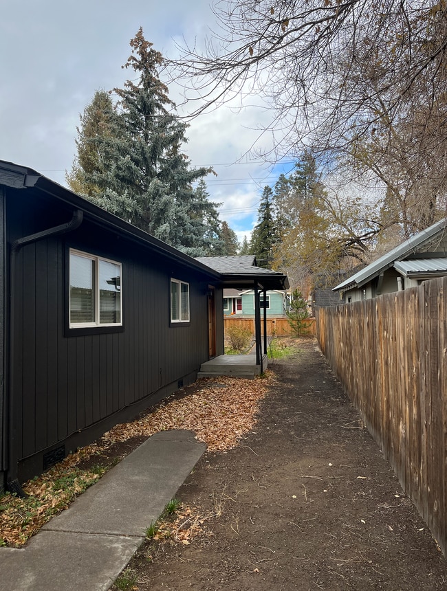Foto del edificio - 545 NW Portland Ave