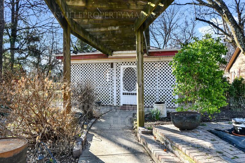 Primary Photo - 12212 Old Henry Rd