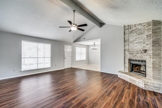Foto del edificio - 13419 Rampchester Ln