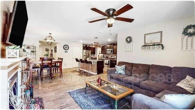 Building Photo - 4250 Long Arrow Dr