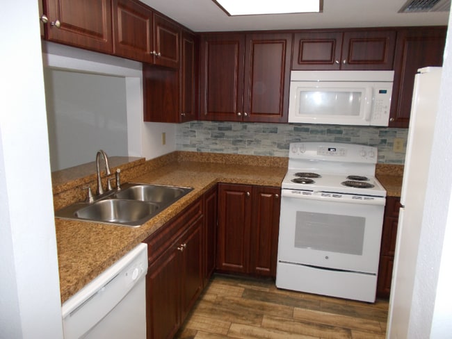 Building Photo - 3411 Teeside Dr