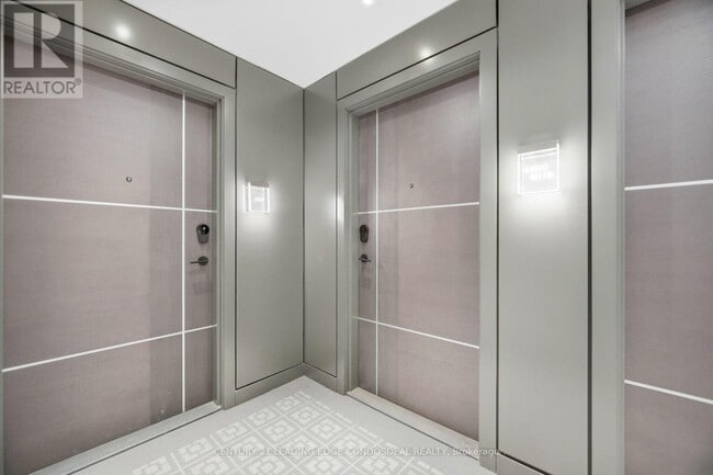 Photo du bâtiment - 100 Dalhousie St