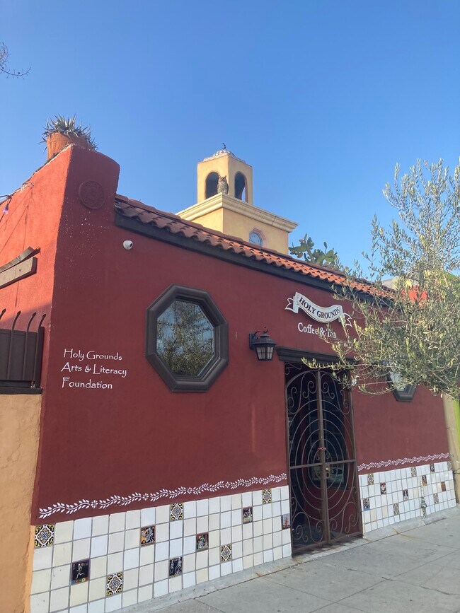 Foto del edificio - 5371 Alhambra Ave