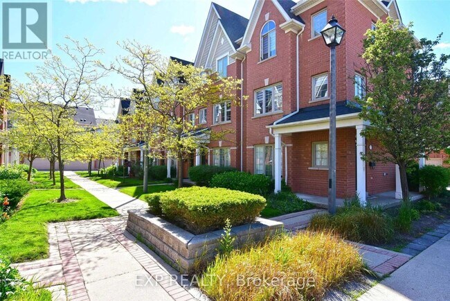 Photo du bâtiment - 129-129 Tenth St