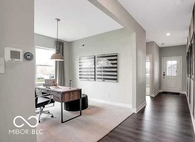 Foto del edificio - 11387 Plough St